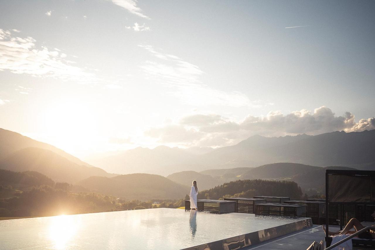 Hotel Winkler Sport & Spa Resort San Lorenzo di Sebato Zewnętrze zdjęcie